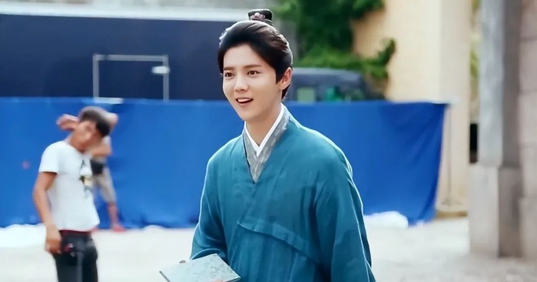 鹿晗|不关注眼前的得失，福报早晚会来！鹿哈终于吃到了恋爱的红利