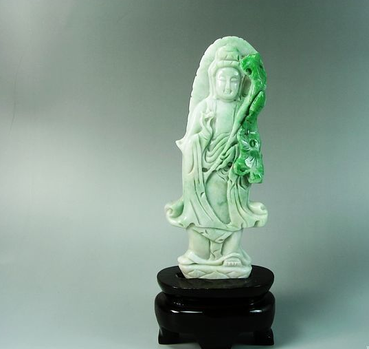 翡翠|你知道翡翠翡翠摆件的寓意吗？知道了这些知识，才能选到适合的摆件