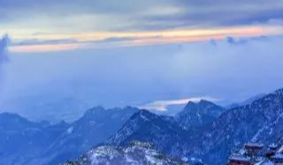雾凇|冬天的泰山，就此静望“天下第一山”在雪中安睡