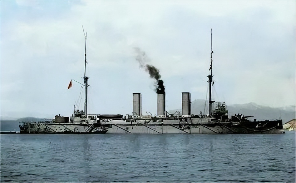 八云号装甲巡洋舰伴随着日本对外侵略扩张的步伐,服役了将近半个世纪