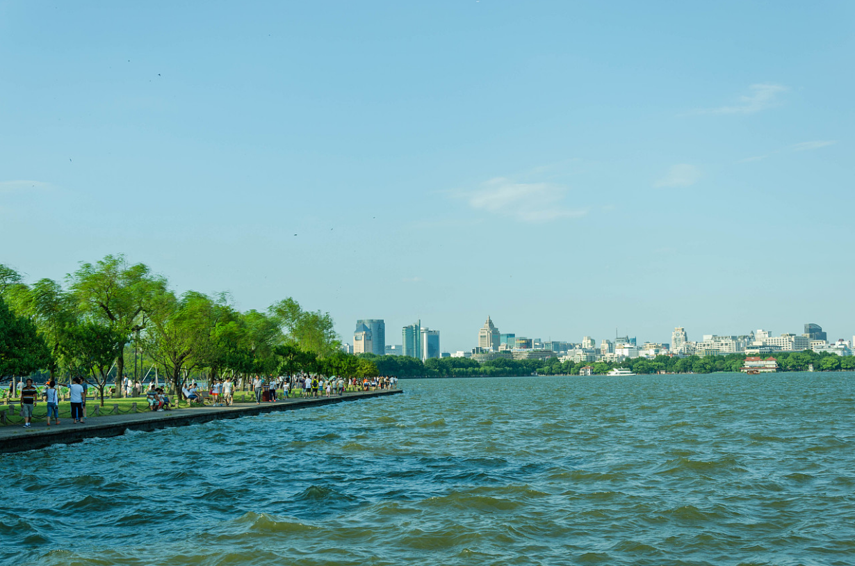 |杭州西湖最值得玩的是什么,你知道吗?