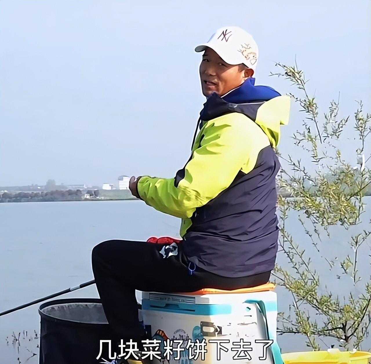 |5月份垂钓黄尾鲴,如何打窝、调漂?听听两位垂钓大师怎么说