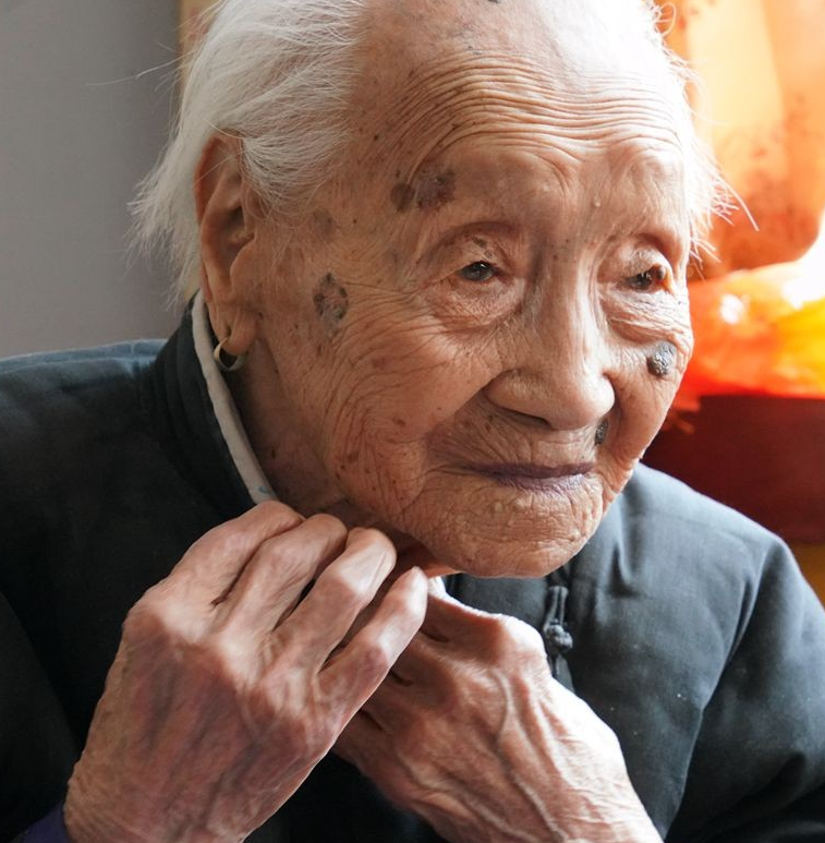 疾病|107岁老人，2个特殊习惯坚持60多年，至今不用儿女伺候