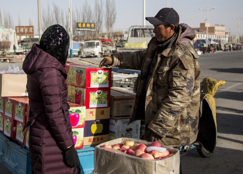 卫生间|“全款给儿子买房成了笑花”？老人声泪俱下，揭开如今社会现状