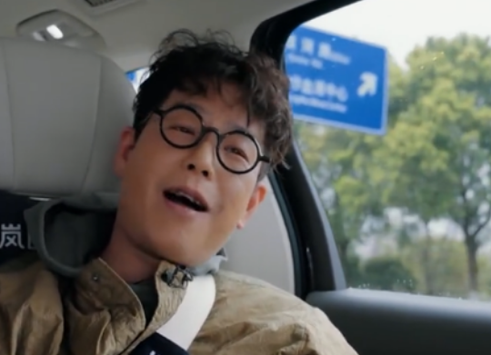 林晓峰|51岁林晓峰追梦成功,在乐坛展露头角,《声生不惜》入围