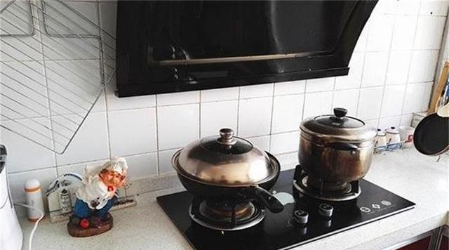 “毒铁锅”遭央视多次曝光,把美食变成“毒药”,大家应提高警惕