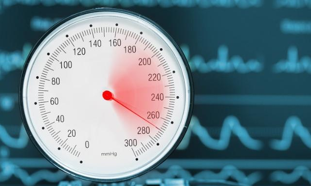 高血压|总结:高血压病人有三条饮食铁律,医生也反复强调