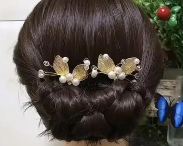 发型 中年女性可以选择哪些发型呢？