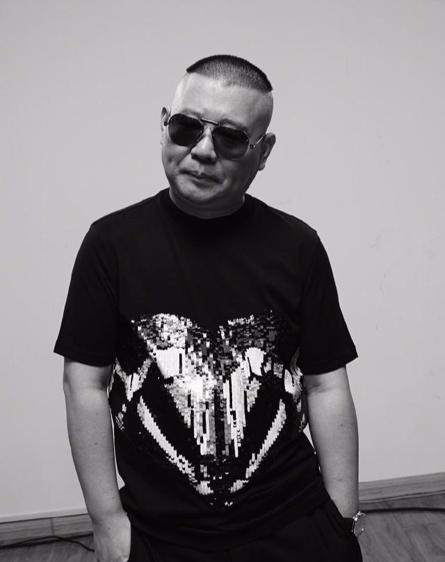 德云社|德云社郭德纲深夜发文,晒出十二年前动态,那一年德云社经历很多