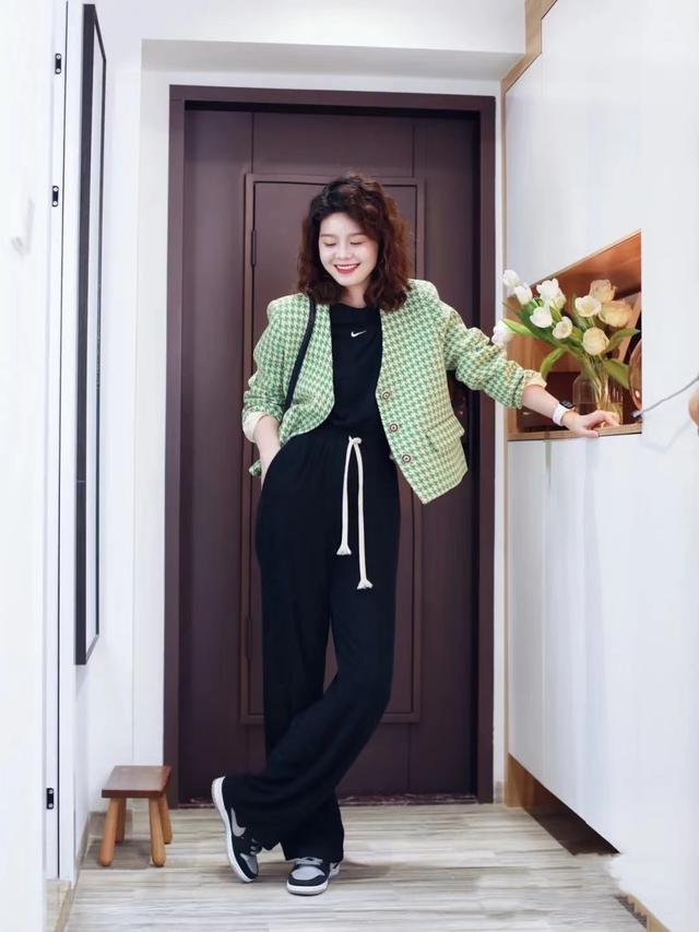 穿衣搭配|学习博主的“一周穿搭”，气质高级又时髦，大家一定照着学