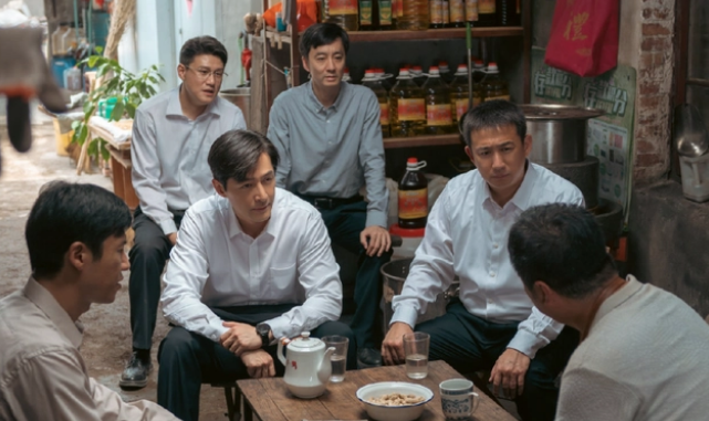 县委大院|《县委大院》中的男三，气质萎靡台词不够洪亮，进而收到了众多差评