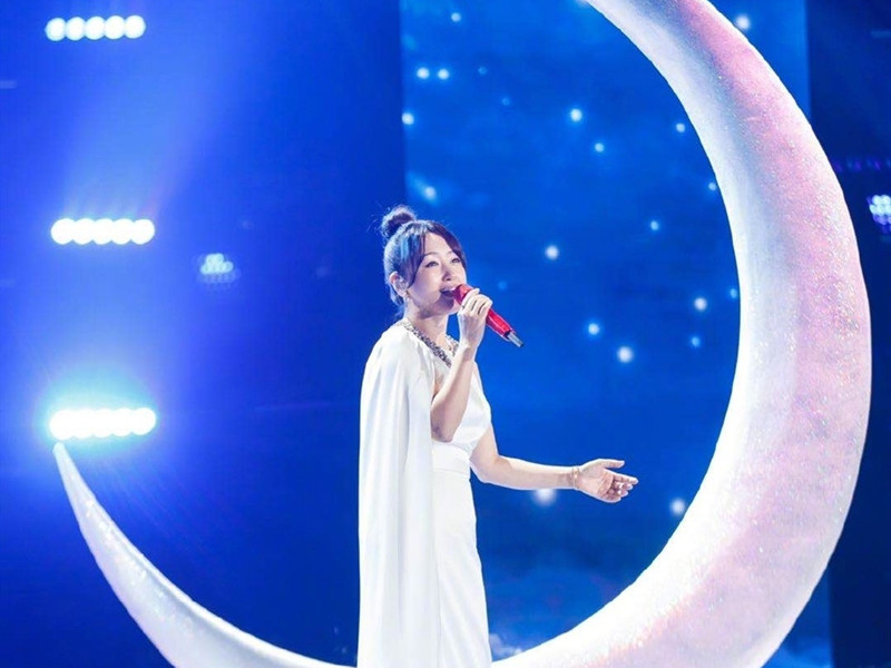 杨钰莹|善解人意的杨钰莹，歌甜人美真女神，事业顺利感情未知