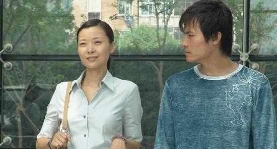 柯蓝|出生显赫45岁才成名，私生活引人诟病，终因烂桃花无人接盘