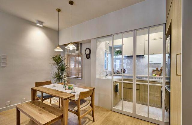 65岁夫妻退休生活照:住49㎡小家,一屋二人,日子过得简单又幸福