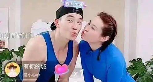 刘畊宏|刘畊宏火了，曾经红人李子柒发声了，凭什么他们这么热