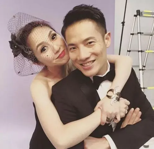 迟重瑞|?开博物馆、卖兰博基尼,4位曾被嘲“吃软饭”的男星,只因老婆太有钱