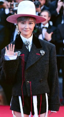 李宇春|李宇春山河故人发行七周年! !