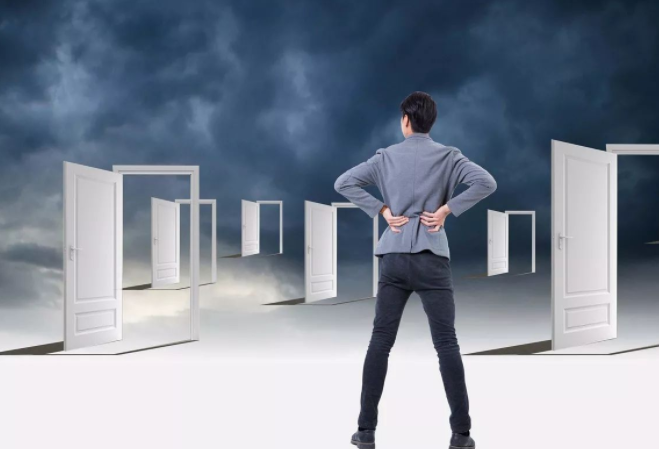 |职场人拍领导马屁,一定要让领导听话