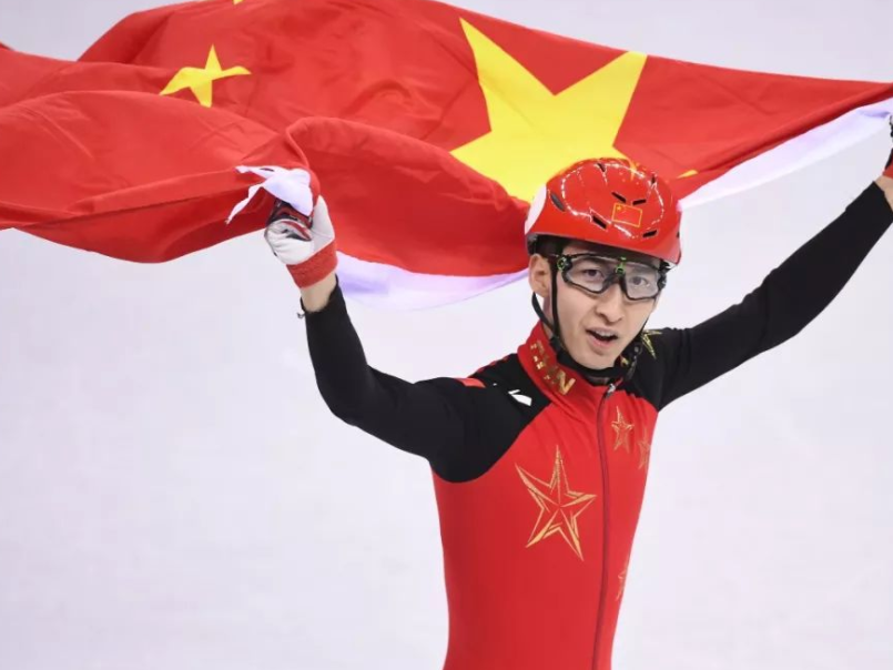 武大靖|武大靖暂时离开国家队，为备战早已伤痕累累，宣布离开休养身体