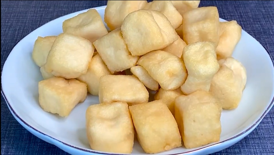 大冷的天，就爱吃点热乎的，家常版大锅菜和鸡蛋汤，做法超简单，营养又美味