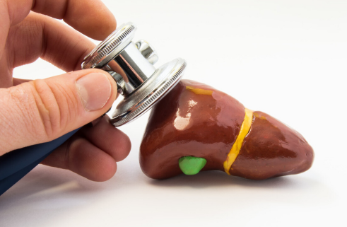 水果|提醒父母:2种水果,或是肝硬化的“罪魁祸首”,家里若有,尽早扔