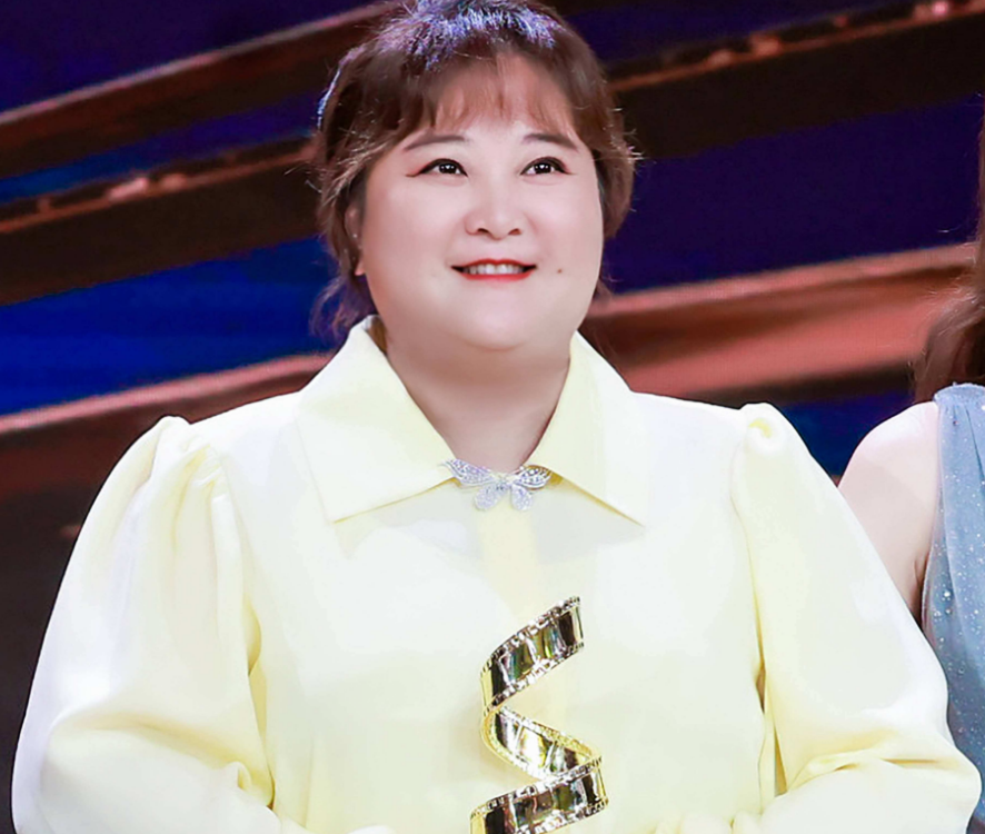 明星|有人捐款百万,有人出国避难,还有人作秀,堪比明星照妖镜