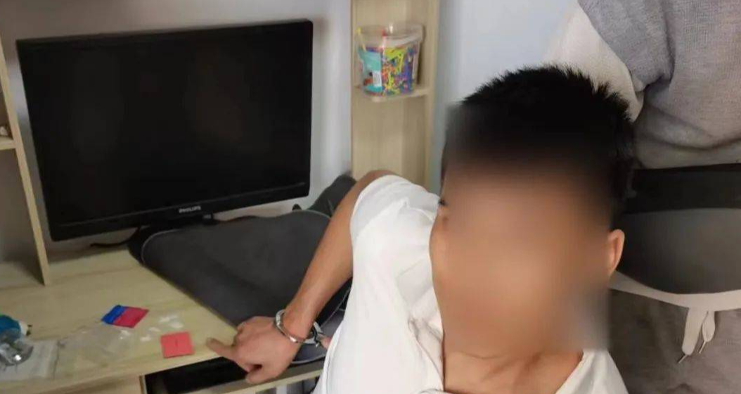 近日,玉州禁毒民警成功抓获贩毒、洗钱“夫妻档”
