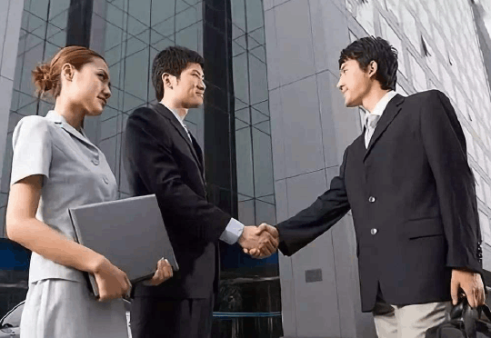 |为什么职场人都是“人精”，但为什么就是没变成“人精”