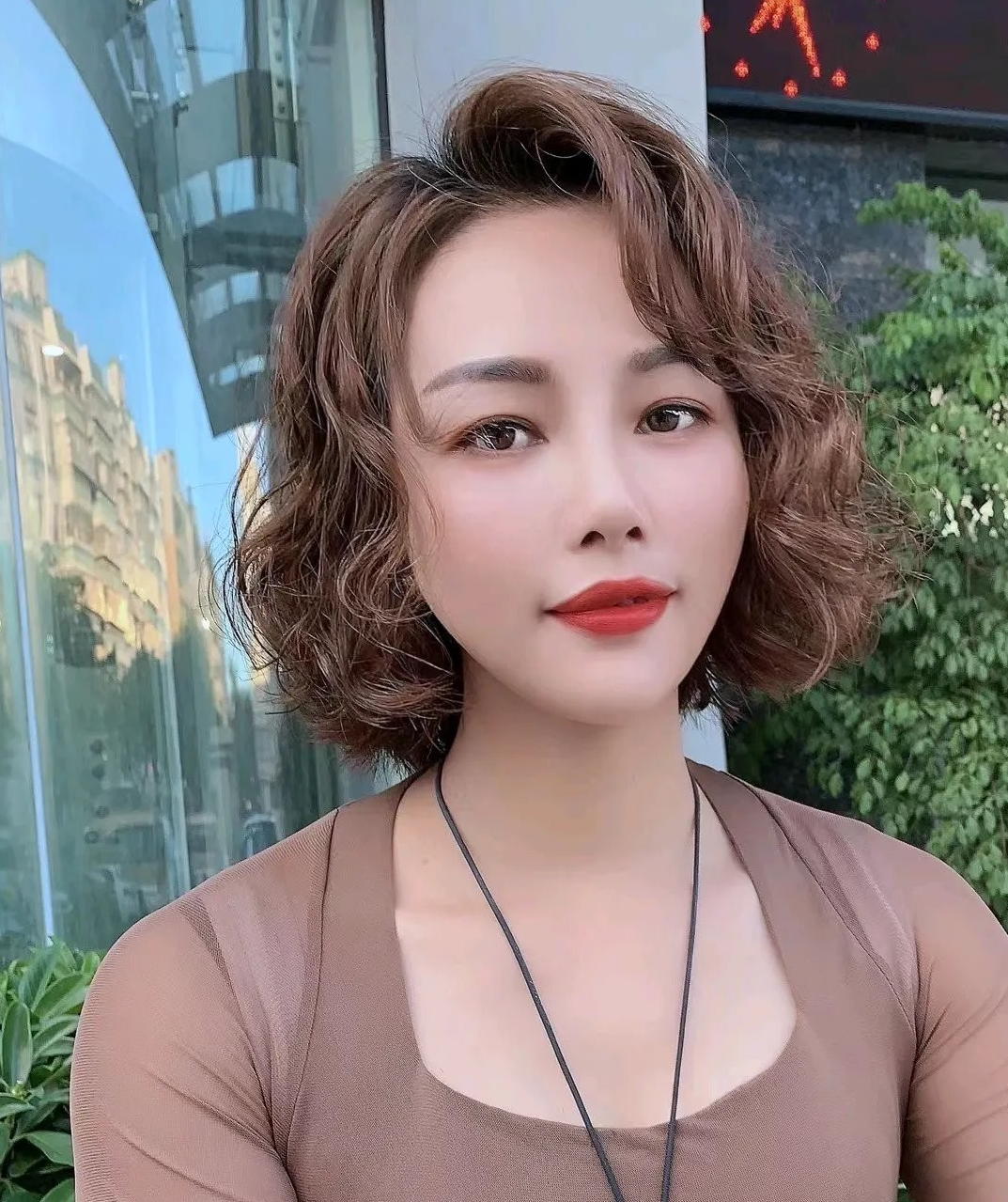 短发 女发无论怎么剪,也要看看这四种,时尚立体显气质