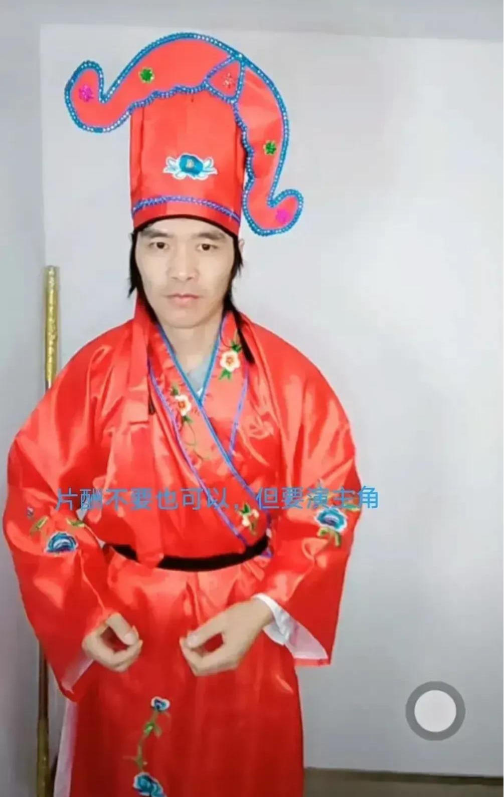 王澜|全国各地的“周星驰”泛滥成灾：有个形神俱备，有的像神经病！