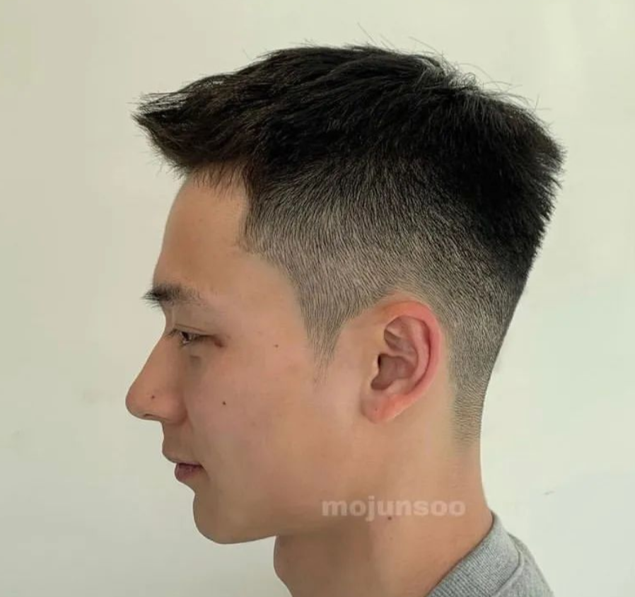 发型 18到28岁男士，看看这16款发型，款款都很帅气