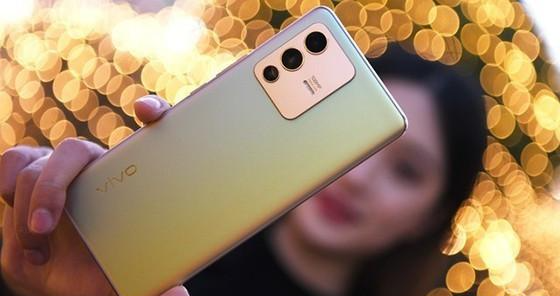 盲盒|vivo “S”系列是不是变了？全新 S12 系列多了哪些优势？