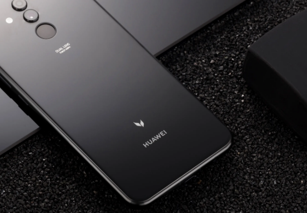 英特尔|p40还是不卡的，不过p40有个问题，没有合适的膜