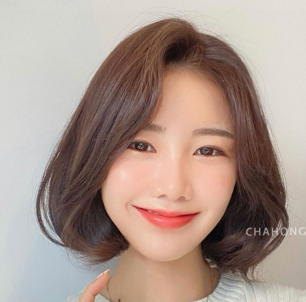 洗面奶 头发细软少,发型就选这3种,洋气蓬松又瘦脸