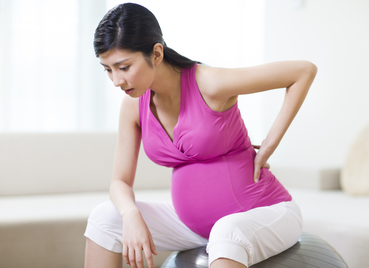 疾病|日本专家发现，85%的腰疼背后都可能隐藏着严重问题。