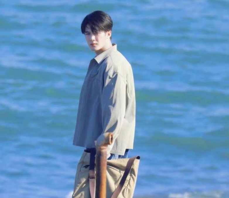 杨紫|《猎罪图鉴2》确定开拍？网友喊话原班人马回归，檀健次会黑化吗？