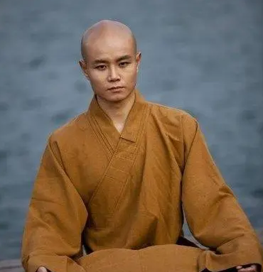 乐嘉|鲁豫曾问乐嘉：“你跟金星还有联系吗？”谁知乐嘉当场发火！