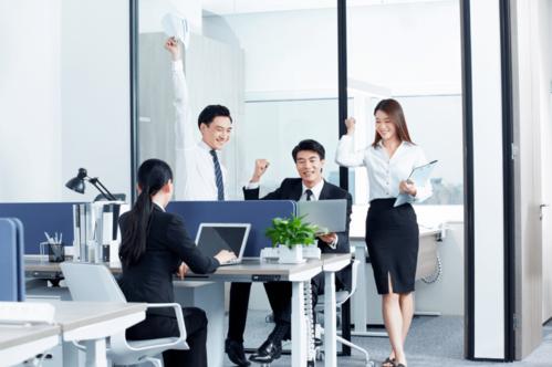 |不要永远只会等着别人对你好