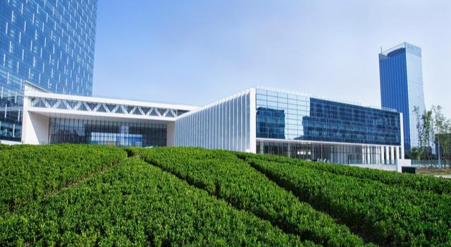 |农村集体经营性建设用地出让和出租，要经过哪几个步骤