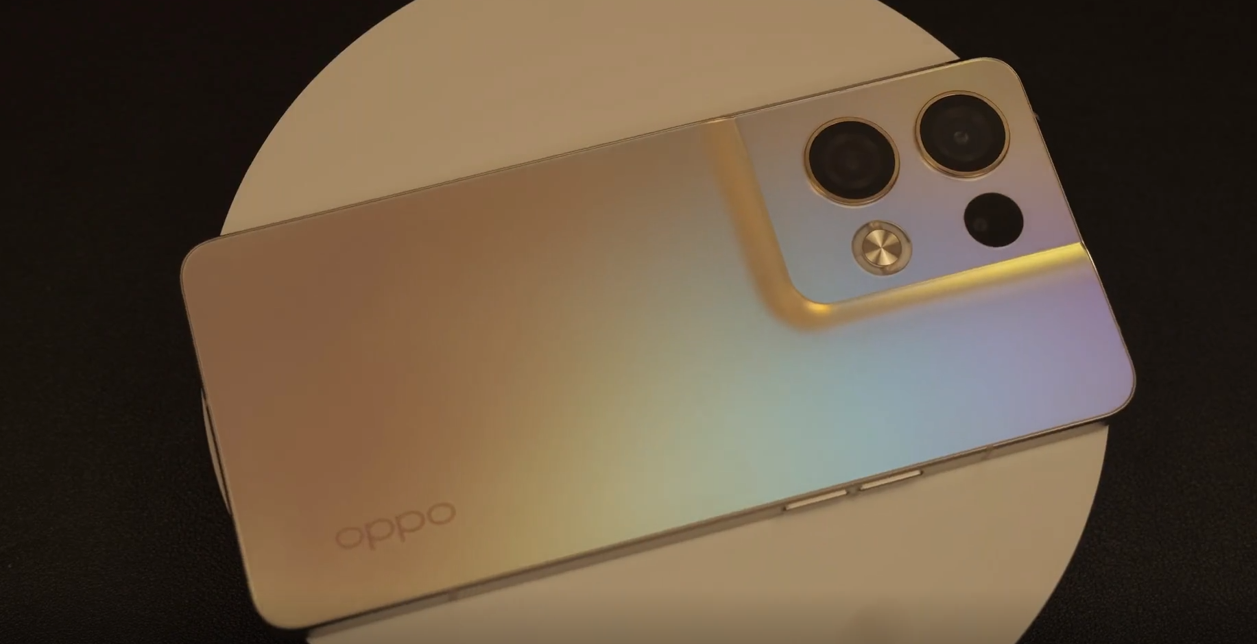 小米科技|OPPO Reno8 Pro体验升级，骁龙7Gen1加持下的旗舰级拍摄表现