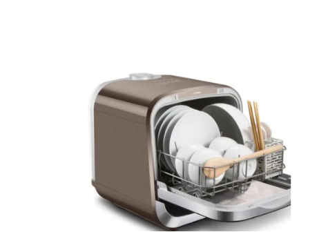 既怕麻烦,又怕伤手,所以洗碗机肯定是解救双手的救星