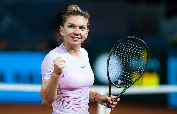 德安德鲁·乔丹|WTA1000赛事综述：哈勒普2-0横扫巴多萨，本西奇取得泥地八连胜