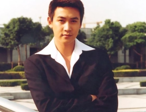 娱乐圈|这对娱乐圈公认的金童玉女，一直恩爱有加，并不离不弃