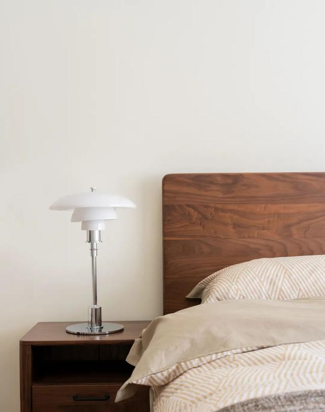 140㎡住宅,不浪费1㎡,客厅隔出间卧室,三世同堂住着刚好!