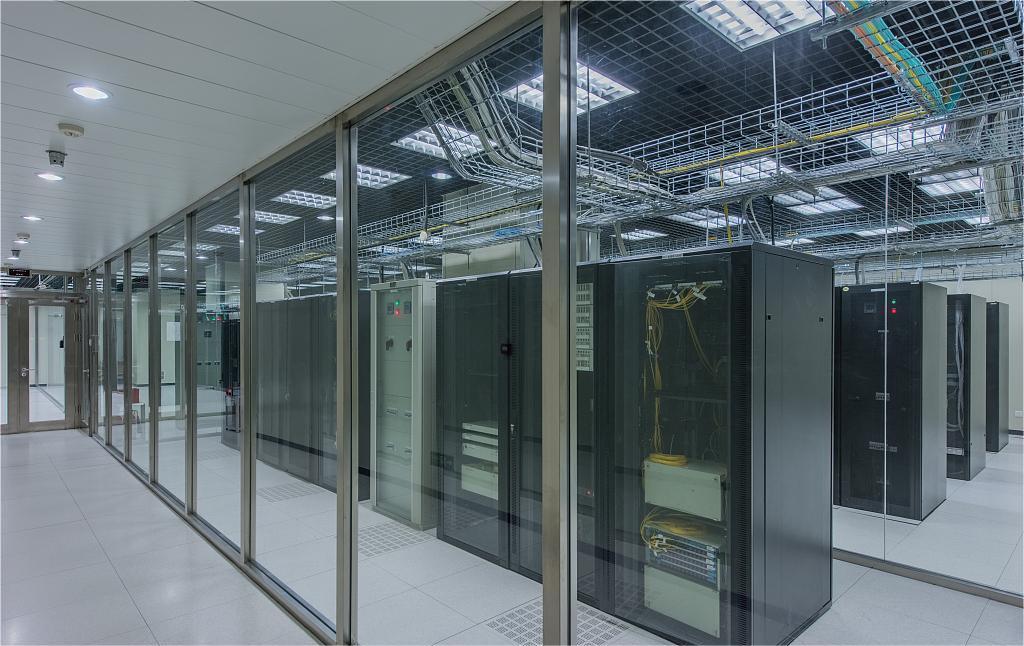 |国内UPS电源行业阶段发展历程