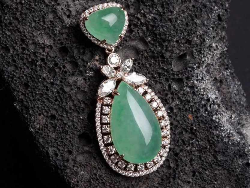 翡翠|昂贵的翡翠一定是好的吗？翡翠价值高低的影响，不要以偏概全