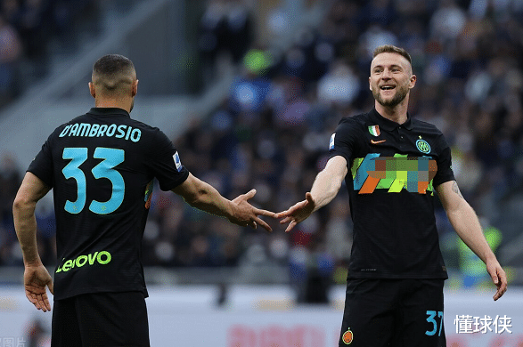 国际米兰|2-0，轰门18脚造两连胜！国米不服气，仅差1分了，AC米兰压力倍增