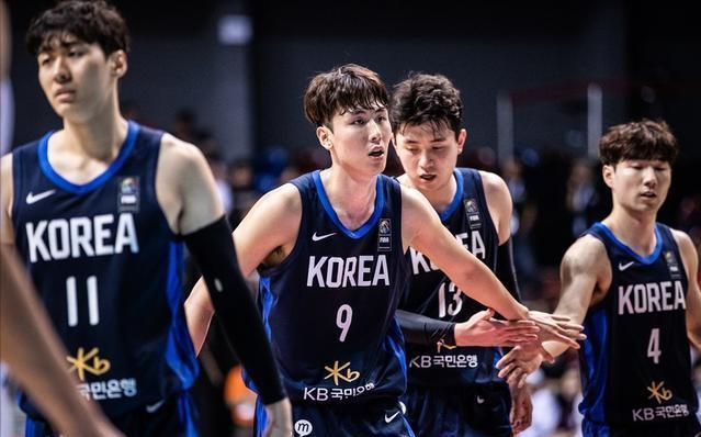 韩国队|韩国男篮栽了！2022年只剩一项大赛可打，30年一遇天才被荒废！