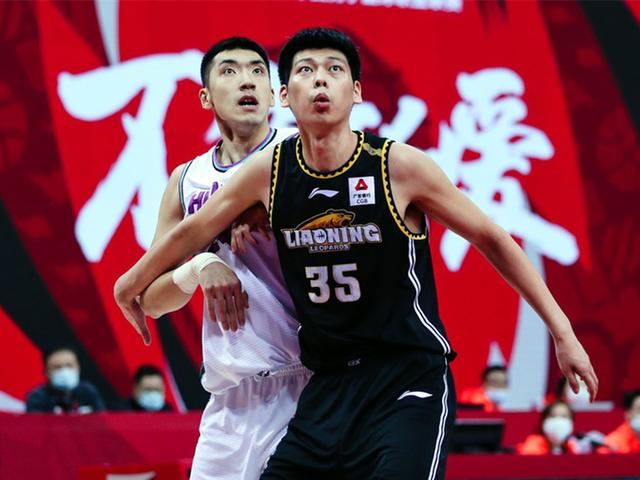山东男篮|季后赛山东被横扫，暴露问题推倒重建？陶汉林加盟辽篮变成可能