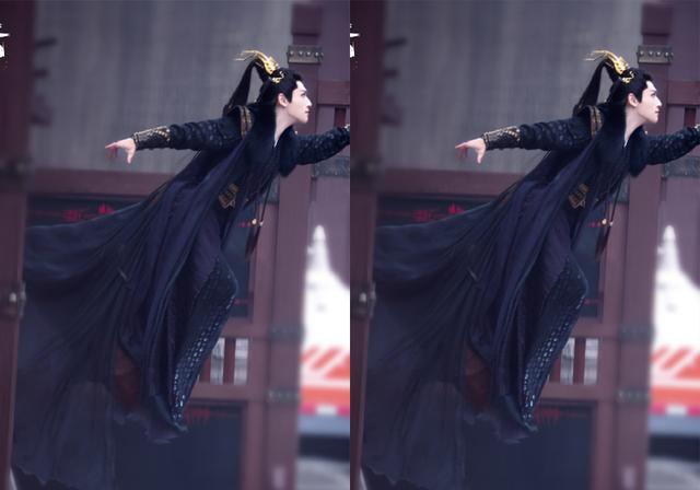 罗云熙|长月烬明：罗云熙吊威亚好稳，这套蓝衣真好看，紫衣装扮我见犹怜